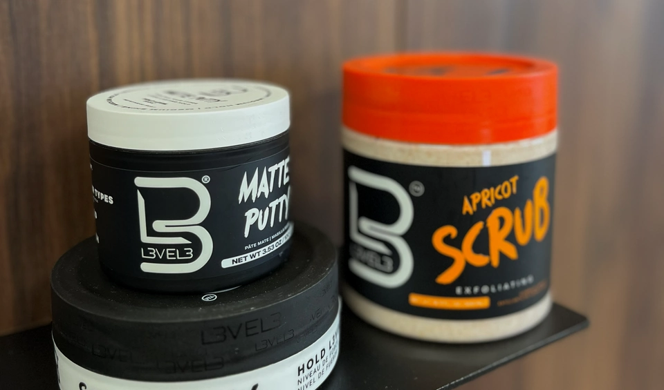 Pastă mată și scrub